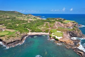 Cabot Saint Lucia (Point Hardy) 16th Side Rock